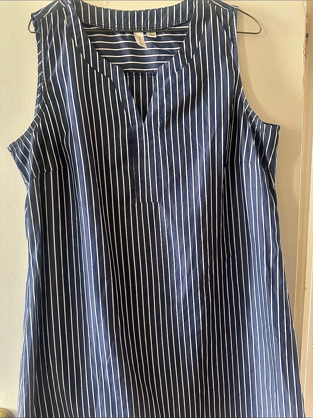Tacera Women's Striped V-Neck Blouse in Blue & White